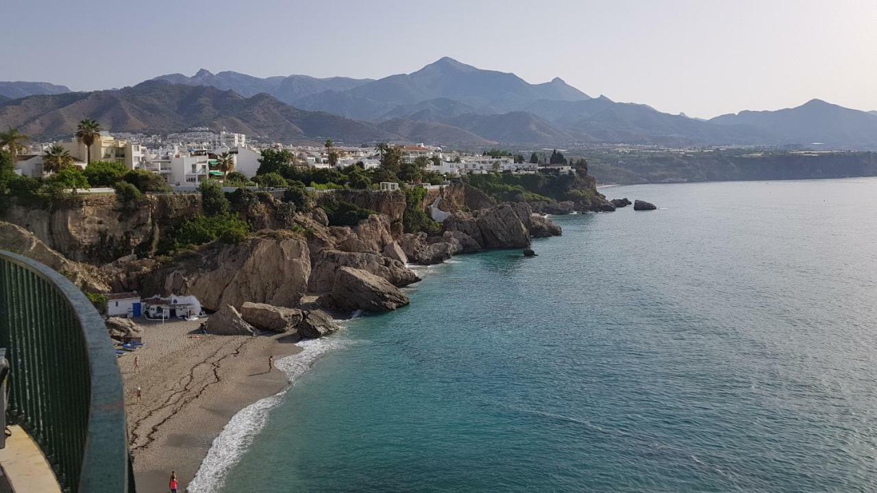 Fuentes De Nerja Lägenhet Exteriör bild